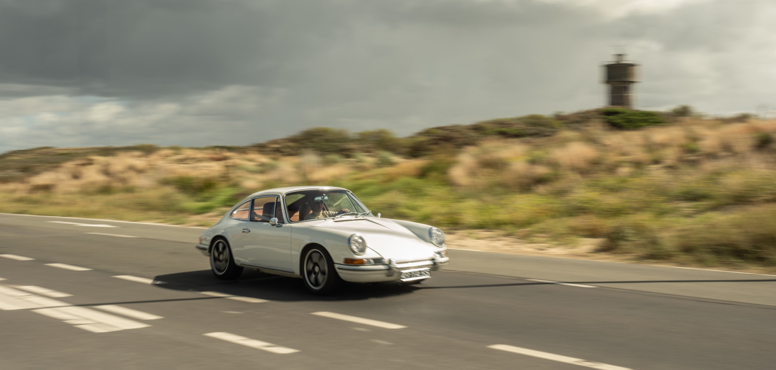 Revolt-911-porsche-conduite